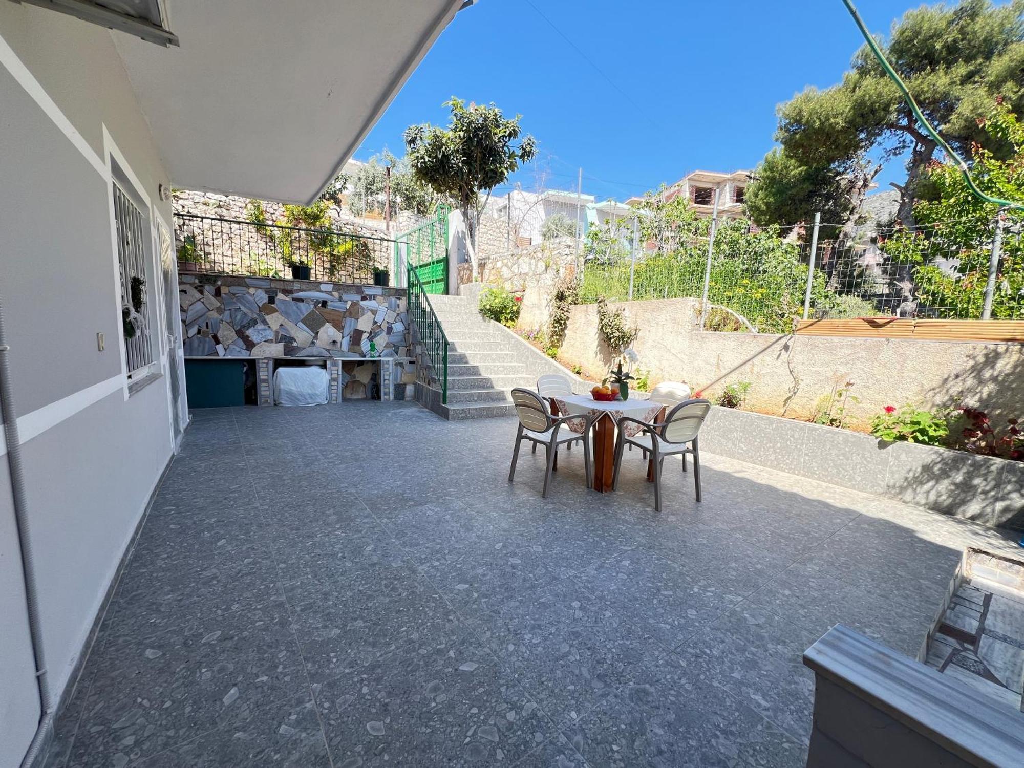 Guest House Sandri Sarande Exterior photo